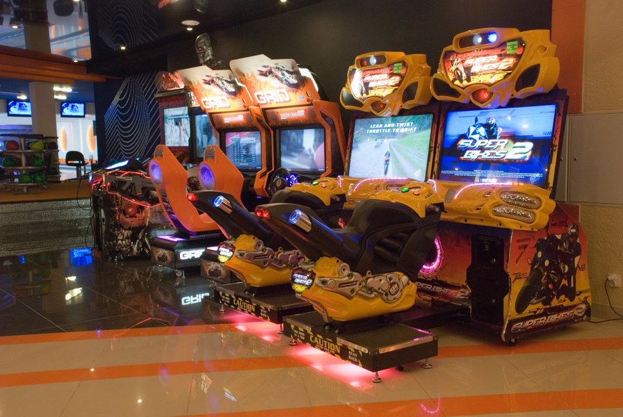 Боулинг в Йошкар-Оле: адреса и телефоны, 3 развлекательных центра, 7 ...