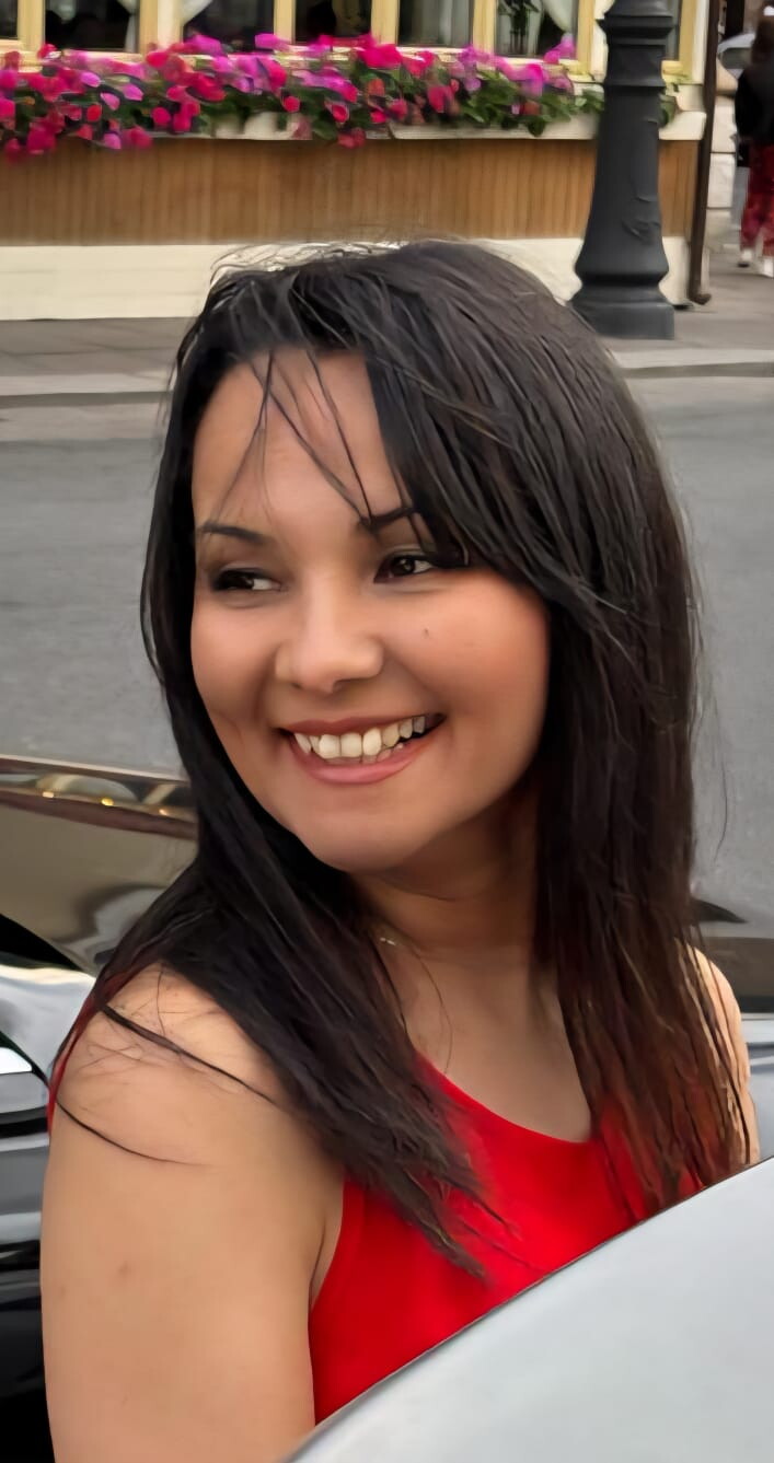 Ника Сулейменова