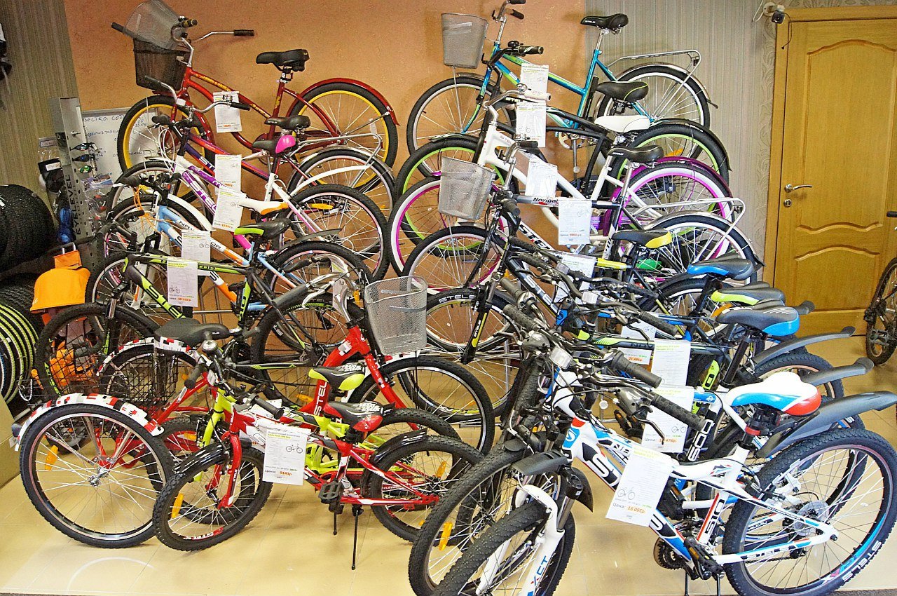 Велосипеды рядом со мной на карте. База велосипеда. Оптовый склад велосипедов. Березовка магазин велосипедов. Велосипеды в ряд.