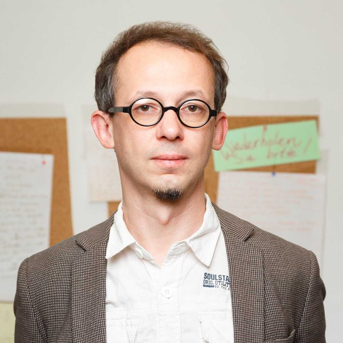 Виталий Владимирович Серов