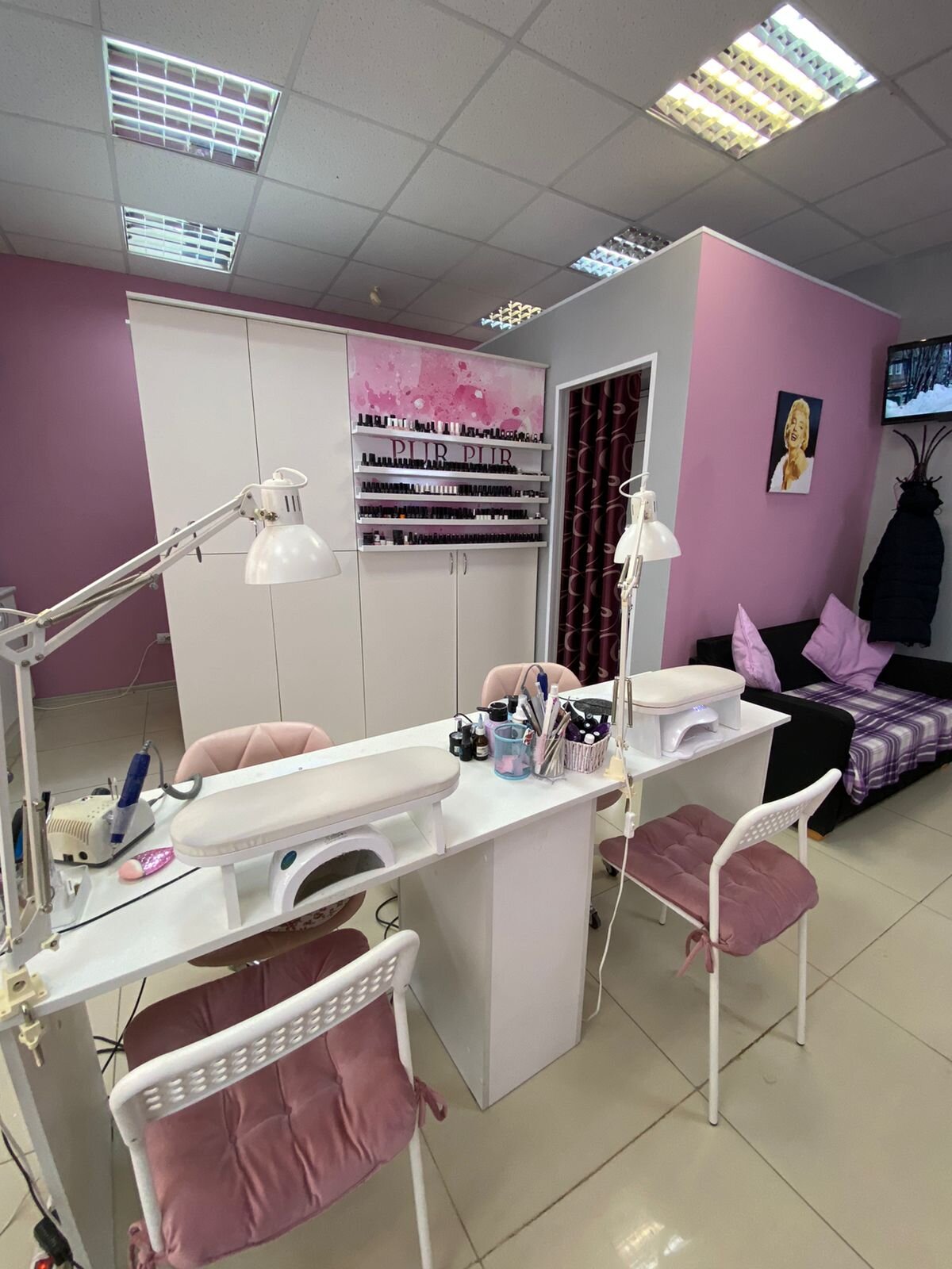 Ногтевые студии (Nail Studio) в Саранске рядом со мной на карте - цены в  среднем 900 руб.: адреса, отзывы и рейтинг нейл студий - Zoon.ru