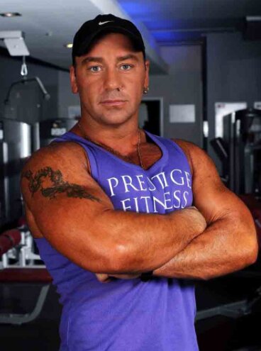 Артем Михайлов