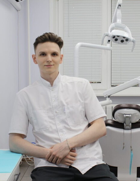 Евгений Витальевич Решетов