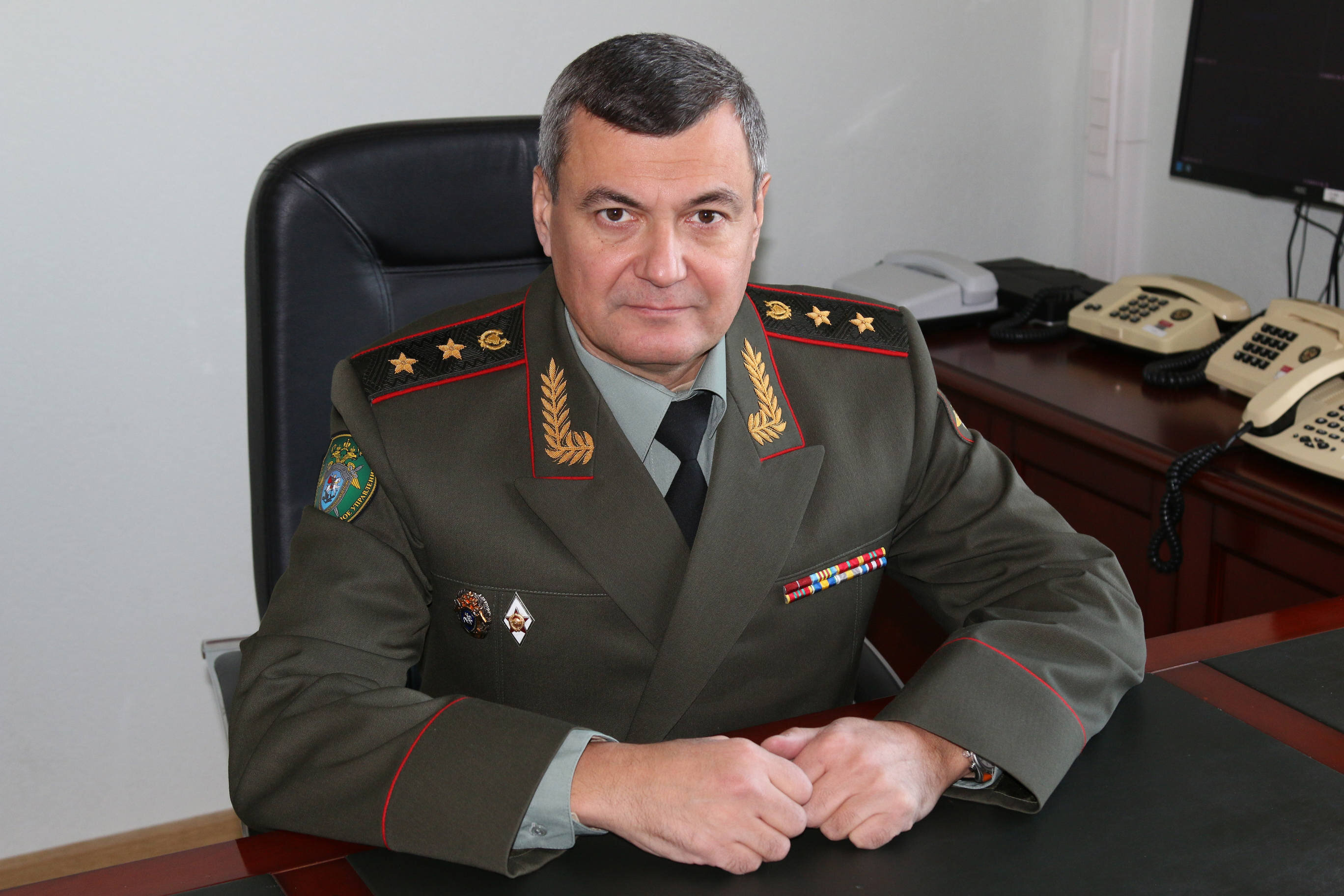 Начальник ленинградского военного округа. Евтушевский генерал лейтенант.