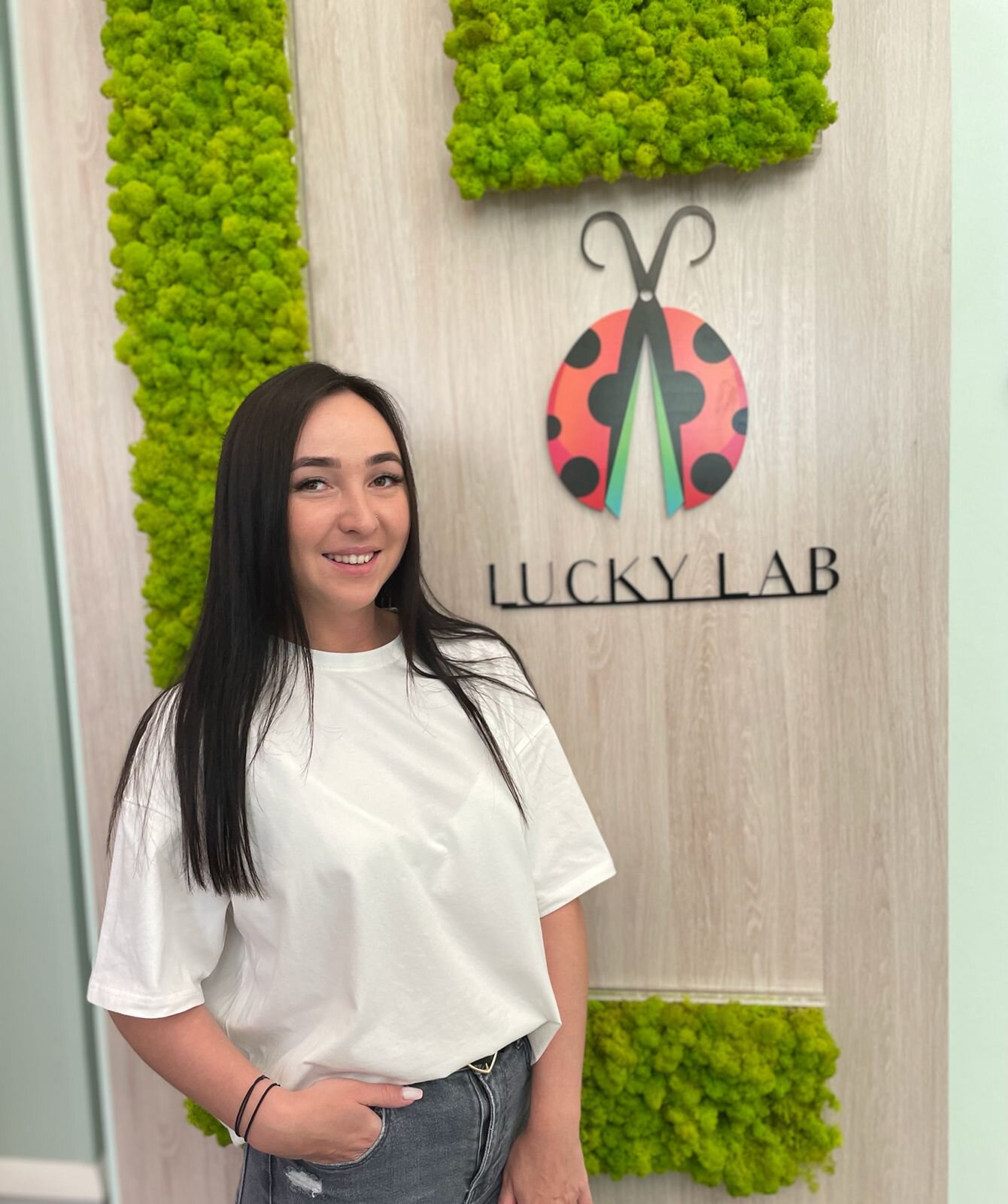 Лак лаб мичуринский. Братиславская 17 к 1 маникюр. Гель лак studio didier. Маникюр производственная 4. Лак лаб мичуринский.