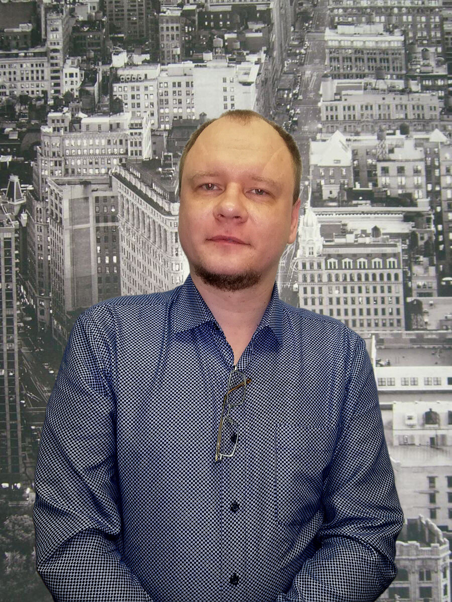 Виталий Захаров