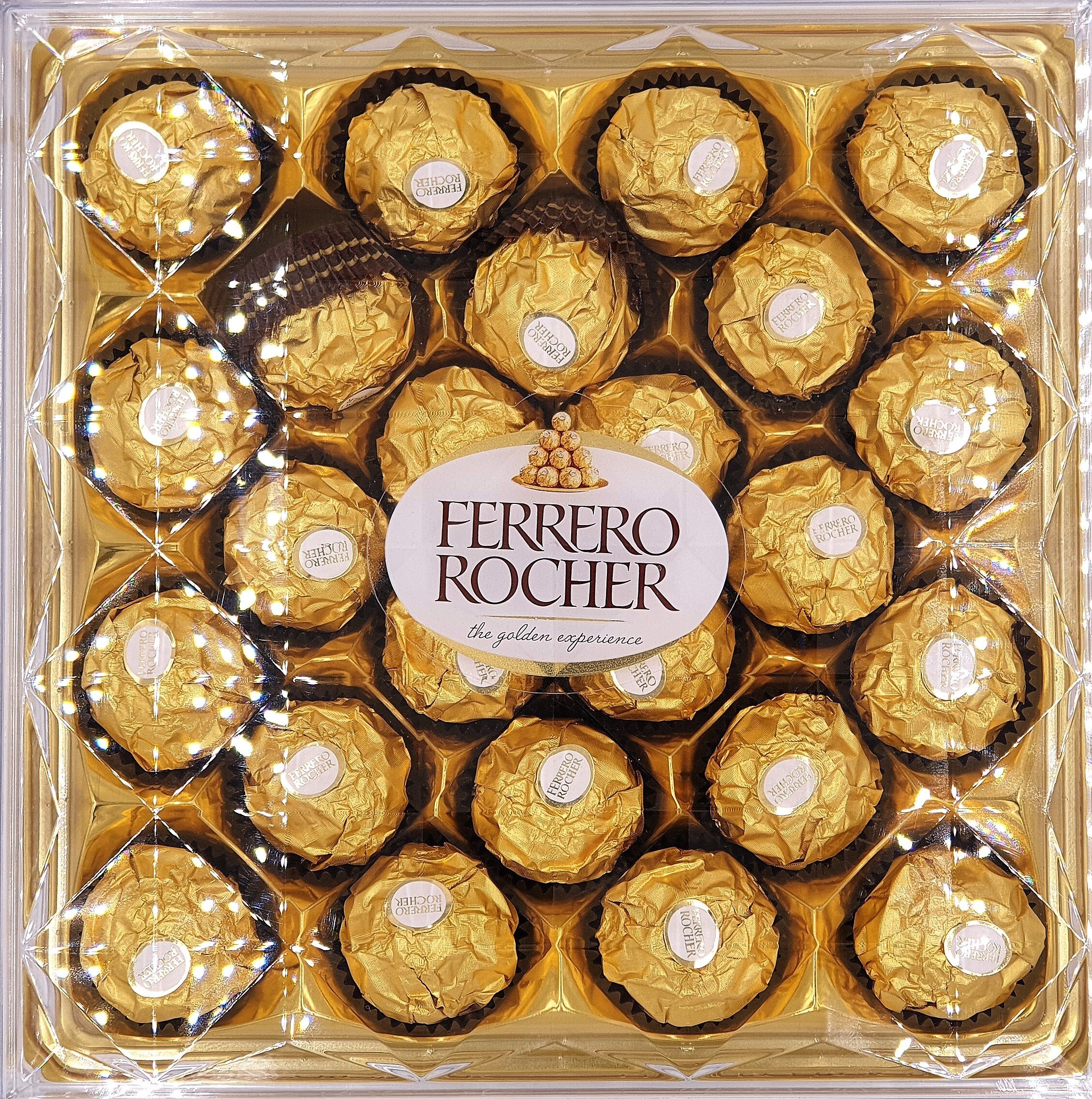 Ферероше конфеты. Ferrero Rocher конфеты бриллиант 300. Ferrero Rocher конфеты бриллиант 300г. Ферреро Роше 300гр бриллиант. Набор конфет Ferrero Rocher 300г.