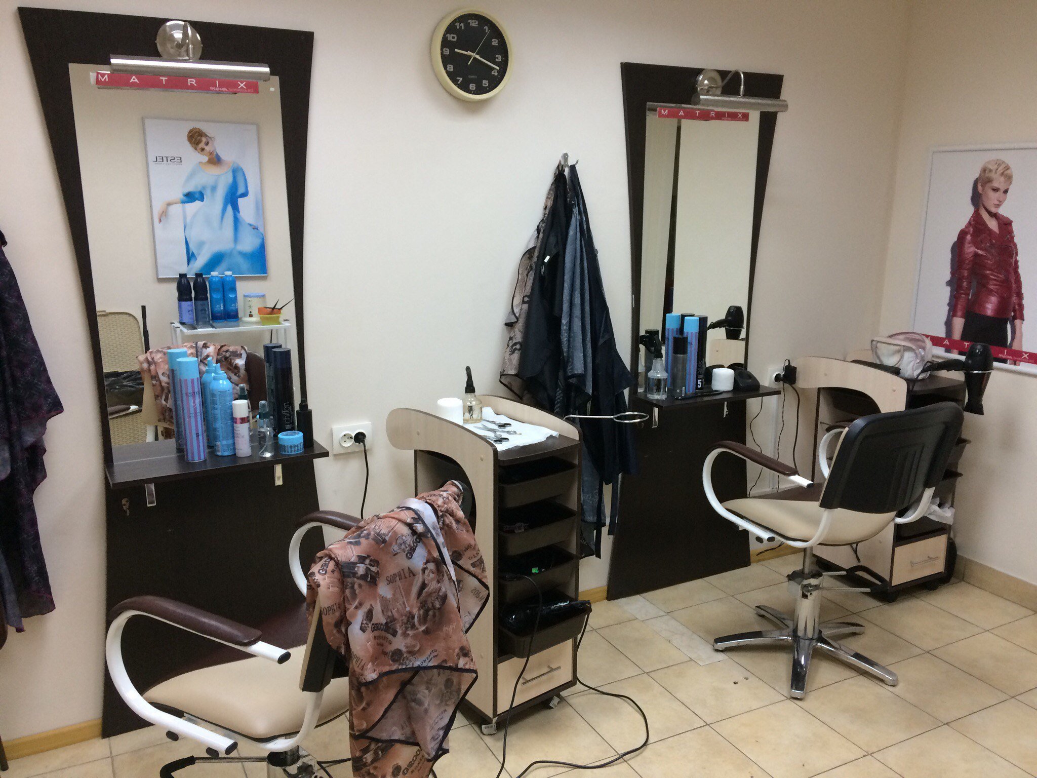 Салон на пловдивской 3 красоты. Салон по ногтям новочеркасская. Гримерка салон красоты звенигород. Тач салон, тач салон. Салон красоты новочеркасск.