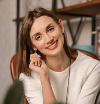 Анна Овчарова