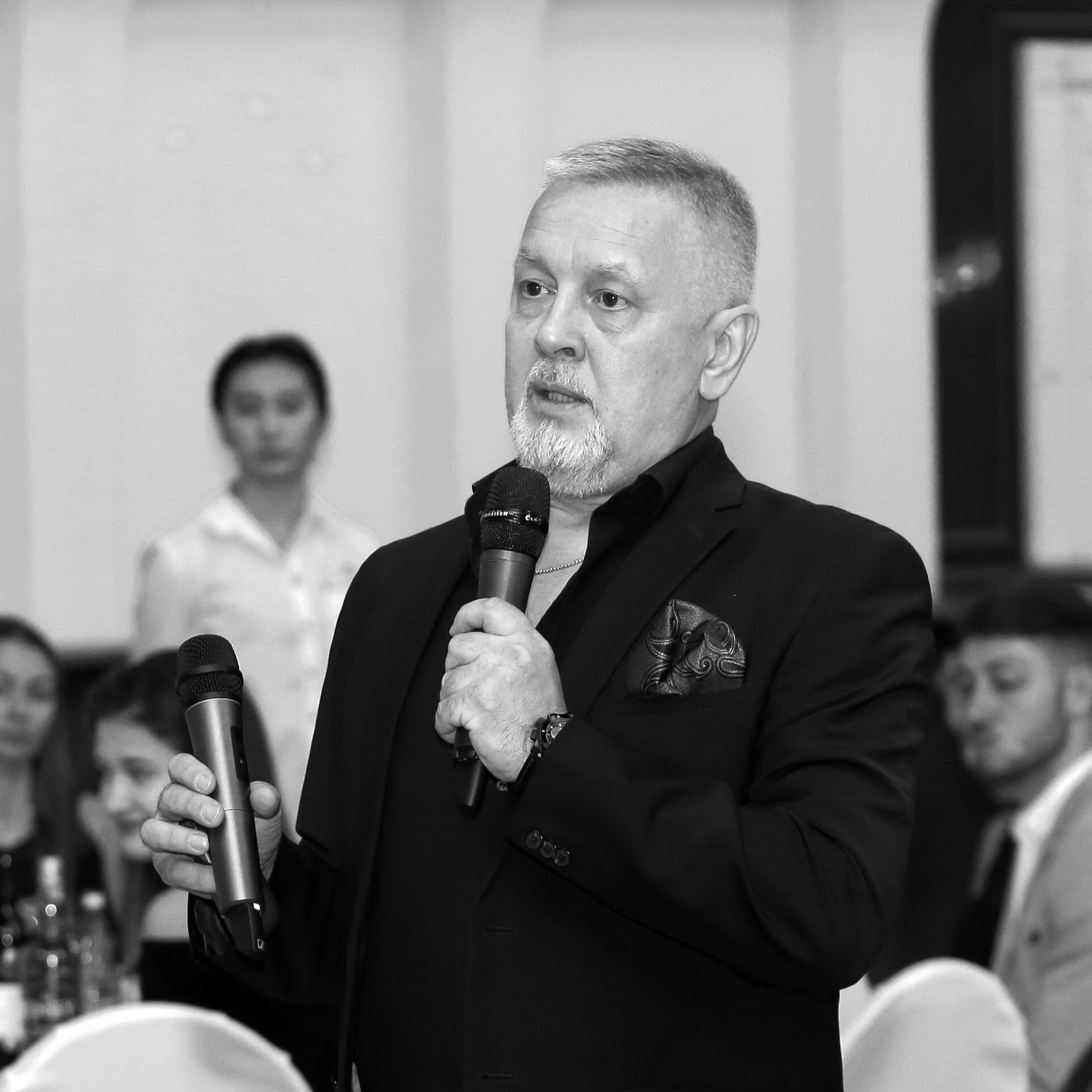 Андрей Наумов