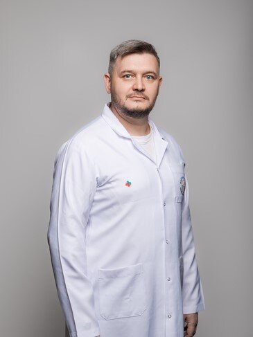 Роман Викторович Артамонов