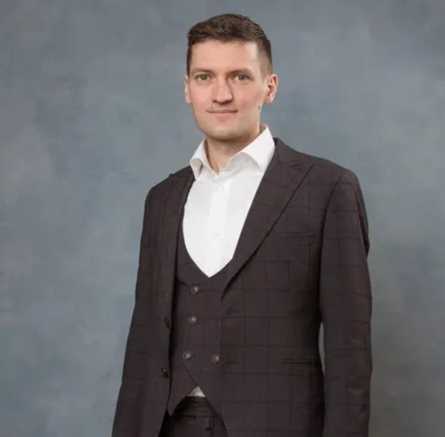 Борис Макаров