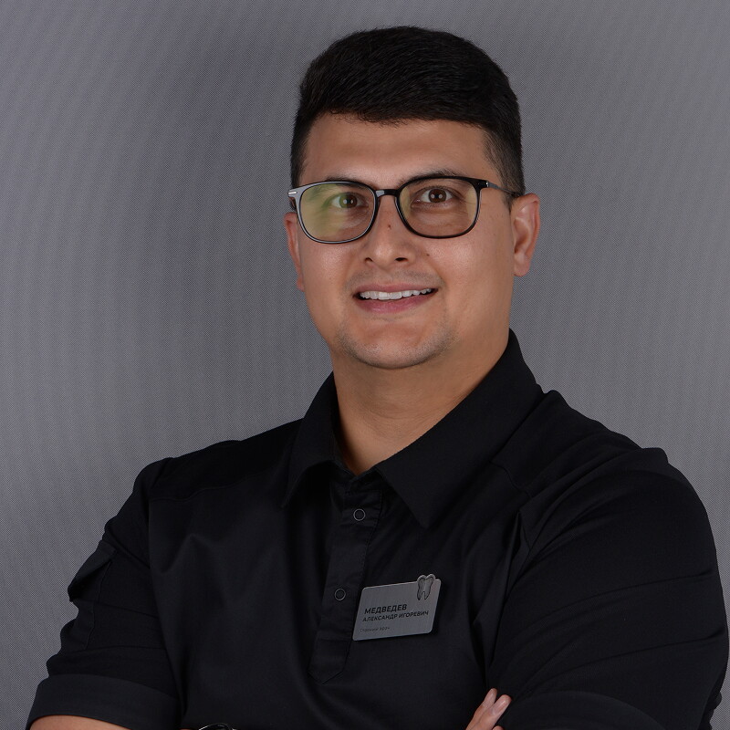Александр Игоревич Медведев