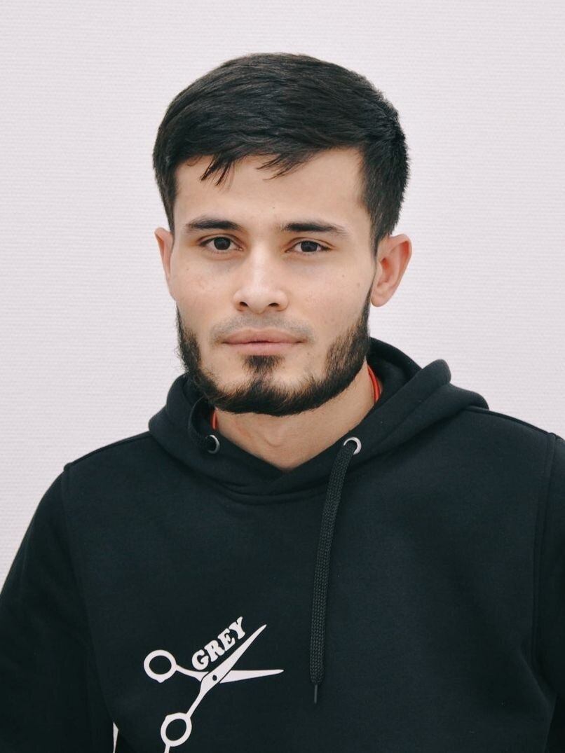 Джамик Наимов