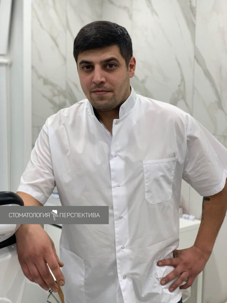 Арман Акопович Мхитарян