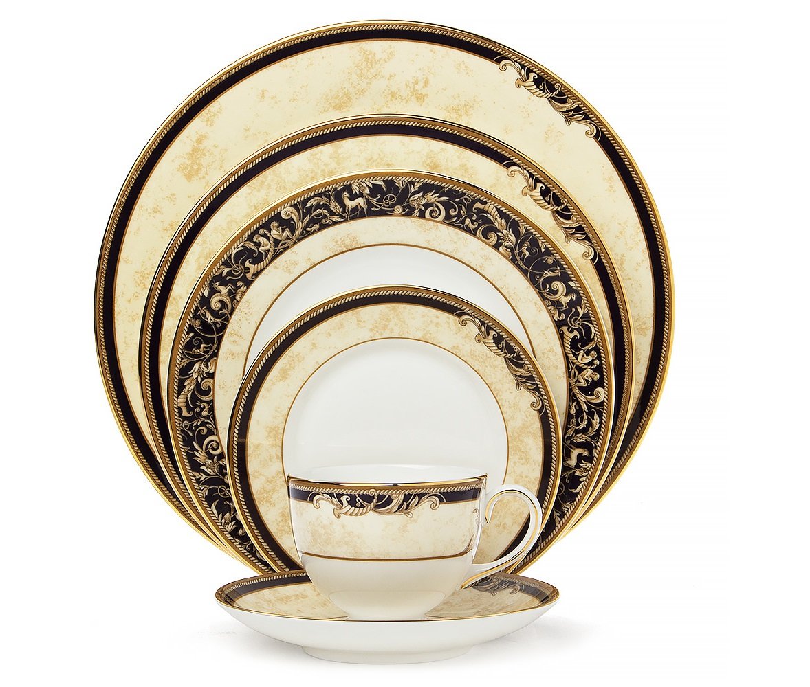 Сервиз. Элитная посуда. Посуда класса люкс. Сервиз корнукопия. Люксовая посуда.