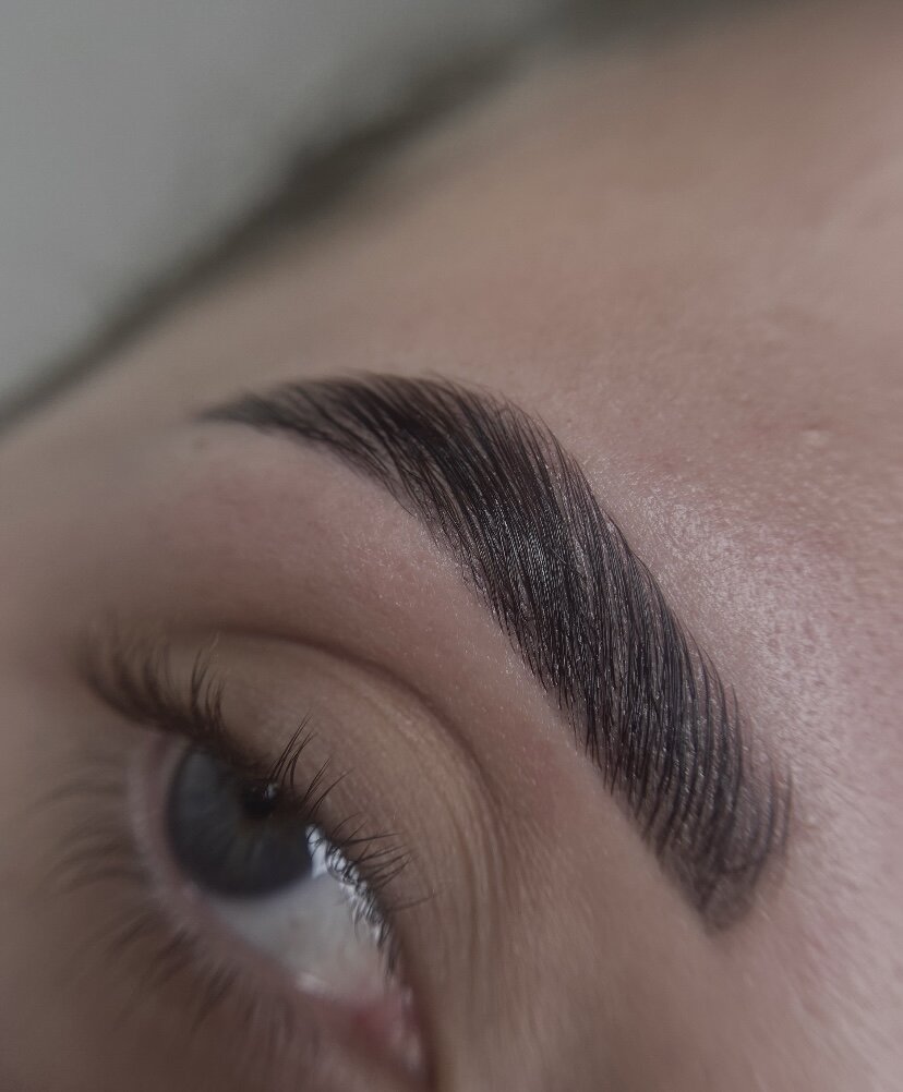 Христина . .