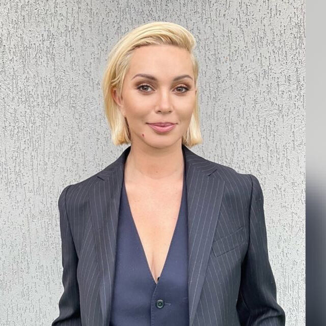 Жарская Анжела