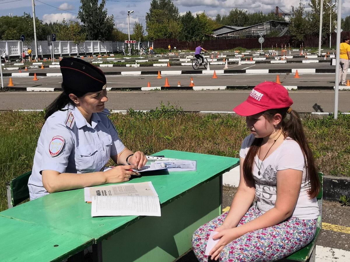 Автошколы в Костроме – Школа подготовки водителей: 37 учебных центров, 129  отзывов, фото – Zoon