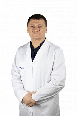 Александр Викторович Уханов