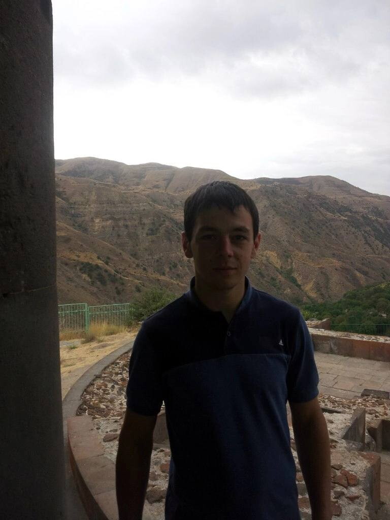 Гарри Саркисович Галустян