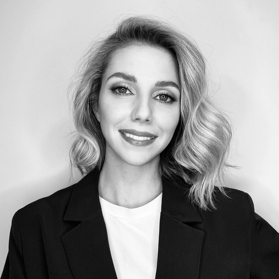 Светлана Толстова