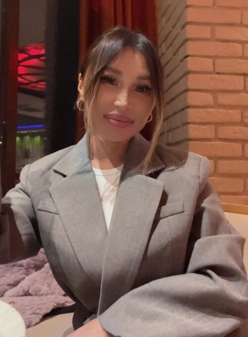 Аиза Эсенжанова