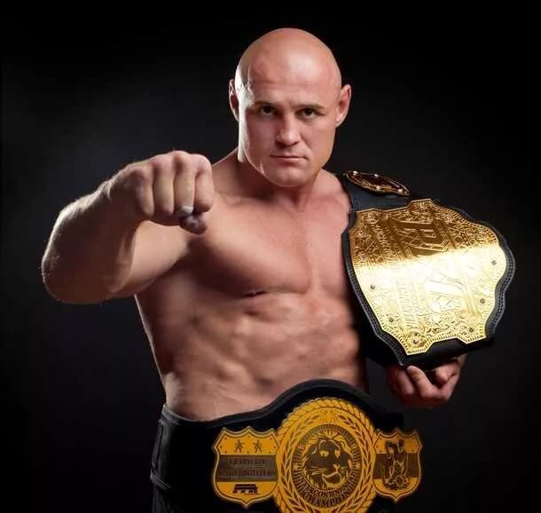 Константин Глухов