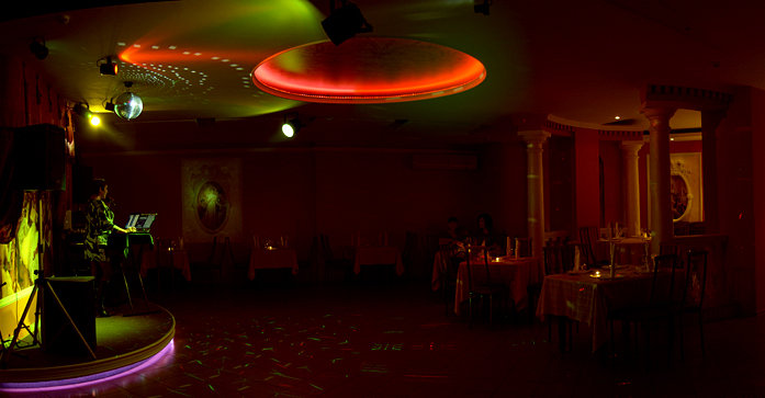 Живая музыка в ресторане. Катрин кафе. Мельба воронеж. Ресторан с живой музыкой смоленск. Орхидея ресторан смоленск.