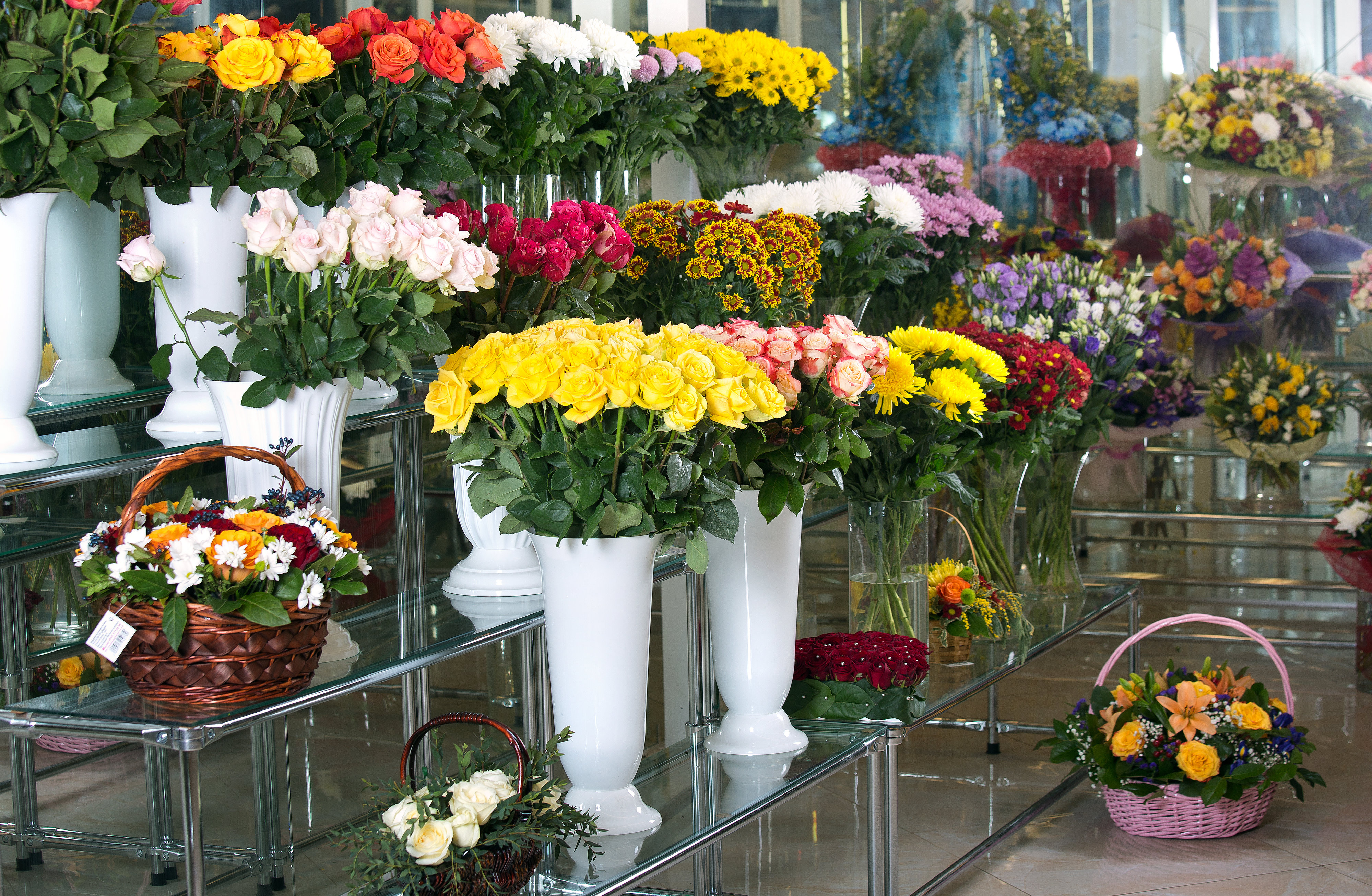 оптовая база цветов фуд сити. фуд сити цветы. фуд сити цветочная база. фуд сити групп. фуд сити цветочная база фантазия.