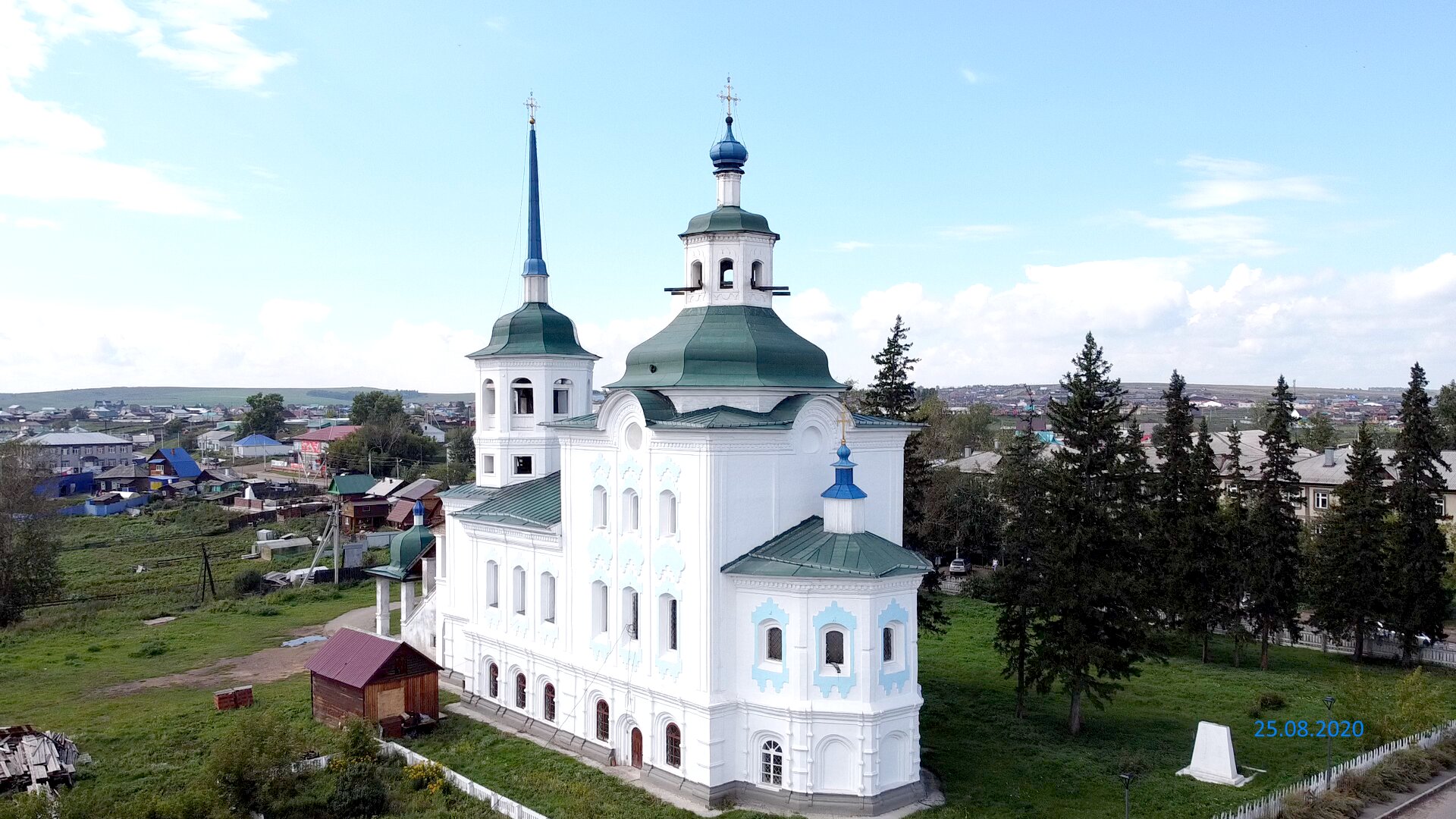 Калиновка иркутская область. Храм село Урик Иркутск. Спасская Церковь Урик. Спасская Церковь Иркутск.