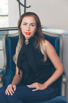 Анна Баркова