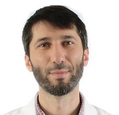 Жемухов анзор амурович дубай. Анзор врач. Жемухов анзор борисович. Анзор врач. Анзор врач.