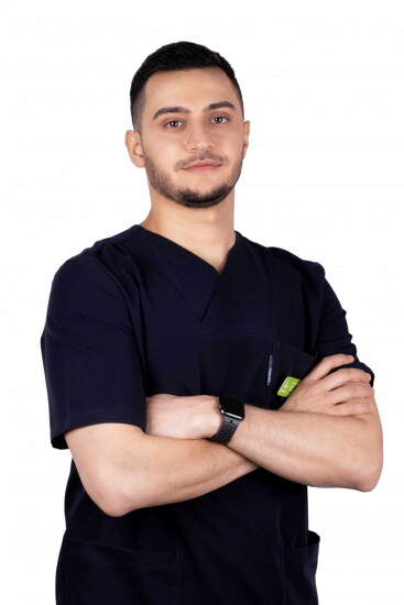 Нарек Тигранович Хачатрян