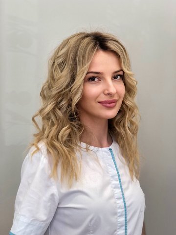 Анна Пунина