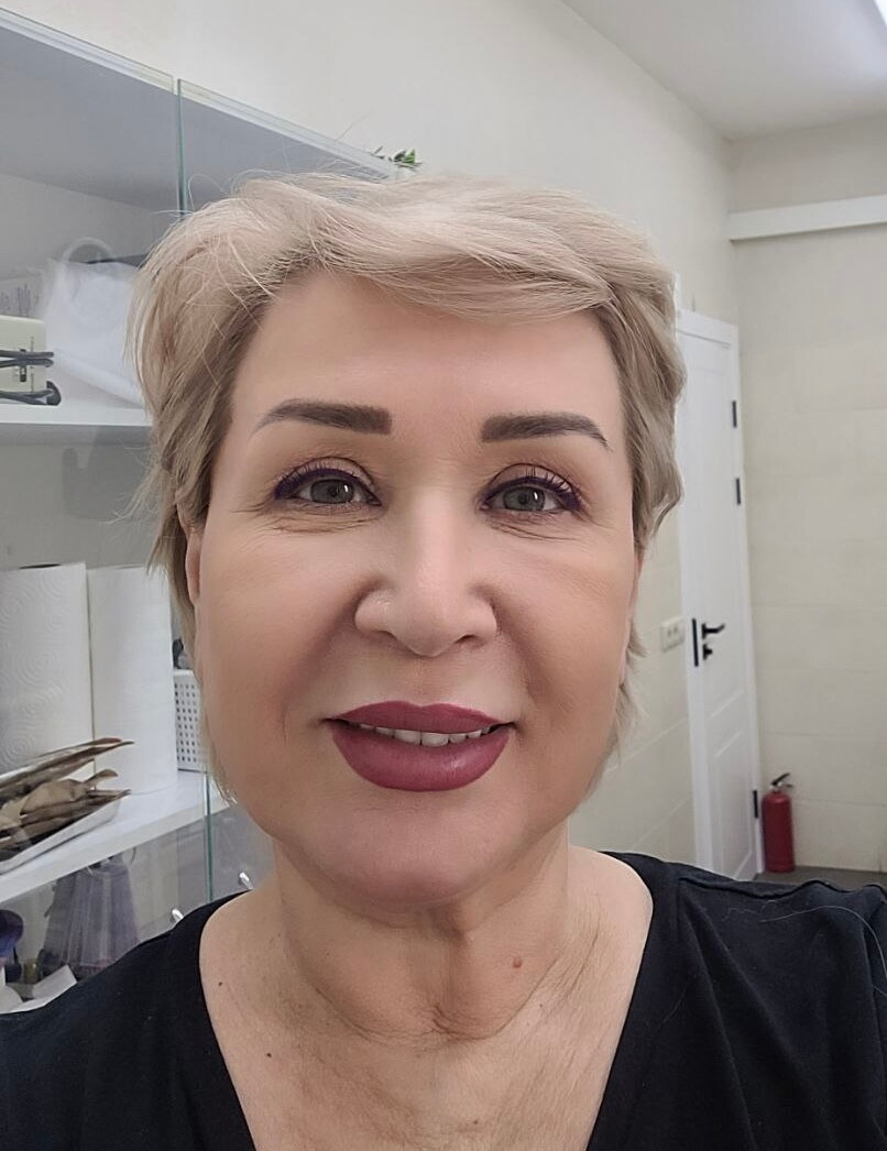 Алёна Петрова