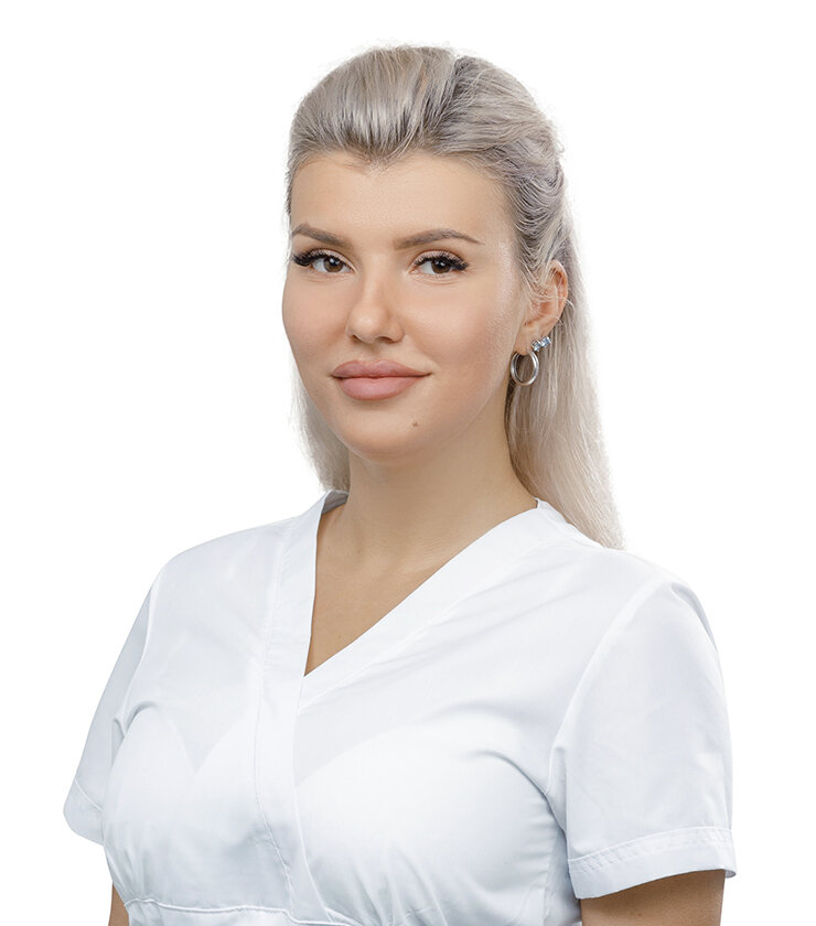 Александра Алексеевна Пивоварова