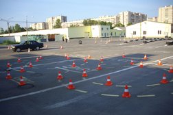 Автошкола Метроном, с рейтингом 4.5 - находится по адресу Санкт-Петербург, проспект Тореза, 102 к2 