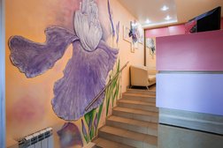 Стоматология Лана-Дент, с рейтингом 3.9 - находится по адресу Челябинск, 40-летия Победы, 24 