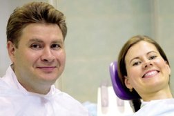 Стоматологическая поликлиника №12, с рейтингом 3 - находится по адресу Москва, Дубнинская улица, 14а 