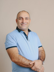 Стоматолог-хирург, главный врач Оганнес Владимирович Манукян