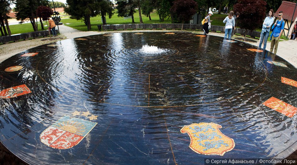 Ганзейский фонтан, Великий Новгород