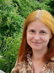 Преподаватель математики, педагог для подготовки к школе Ксения Викторовна Суркова