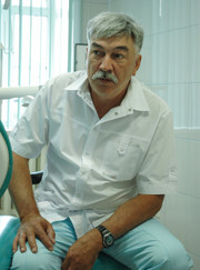 Стоматолог, главный врач Заким Загитович Тагиров
