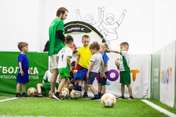 Центр развития ребенка Кидкорт, с рейтингом 4.9 - находится по адресу Ленинградская область, городской пос. Новоселье, Красносельское шоссе, 9 