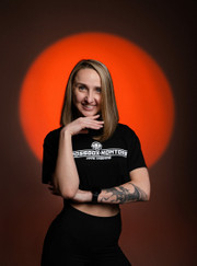 Тренер по бодибилдингу, тренер по жиму лёжа Екатерина Кудинова