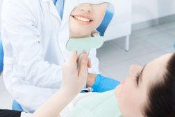 Центр стоматологии профессора Русаковой, с рейтингом 4.6 - находится по адресу Владивосток, улица Уборевича, 38 