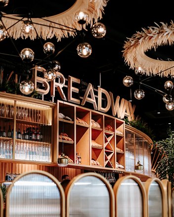 Breadway ресторан. Breadway ресторан