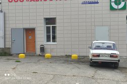 Автоцентр Авто 34 рус, с рейтингом 2.6 - находится по адресу Волгоград, Электролесовская улица, 15/2 