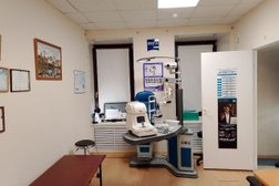 Салон Оптика, с рейтингом 3 - находится по адресу Новгородская область, Старая Русса, Санкт-Петербургская улица, 3 